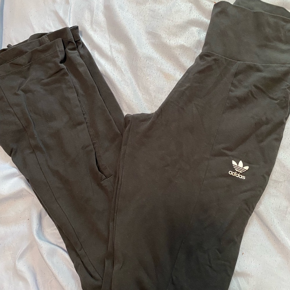 Adidas leggings